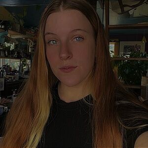 Meet your Posher, Leah